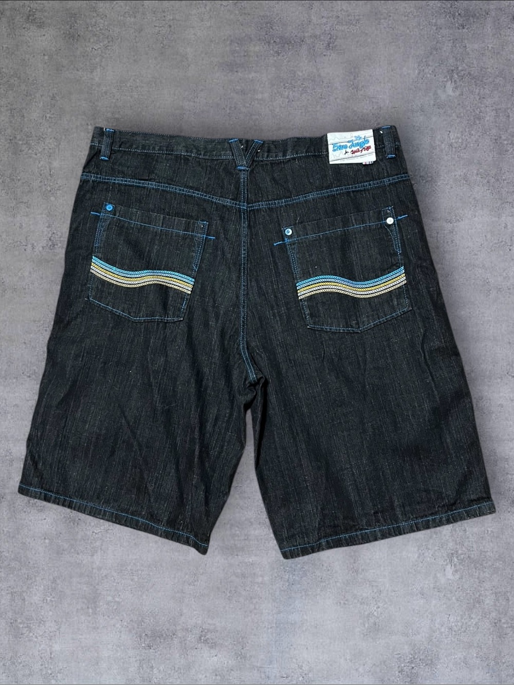 Vintage 2000s y2k Dark Wash 5ive Jungle & Co Sz 50 Baggy Jorts